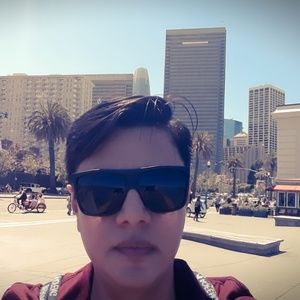 Meet your Posher, Giovanni